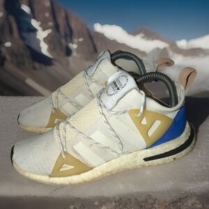 Arkyn‎ Adidas Women Sz 8 Or Men's 7.5 Shoes Sneaker CQ2748 Cloud Running Casual